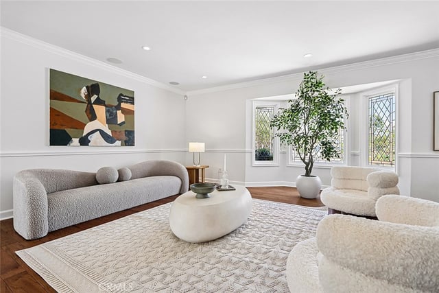 17002 Dearborn, Northridge, CA 91325 — photo 13 of 44