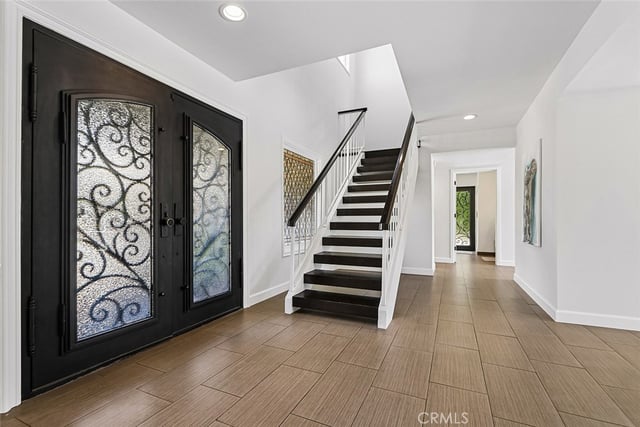 17002 Dearborn, Northridge, CA 91325 — photo 18 of 44