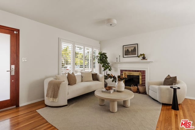 6444 W 87th Street, Los Angeles, CA 90045 — photo 3 of 27