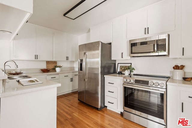 6444 W 87th Street, Los Angeles, CA 90045 — photo 5 of 27