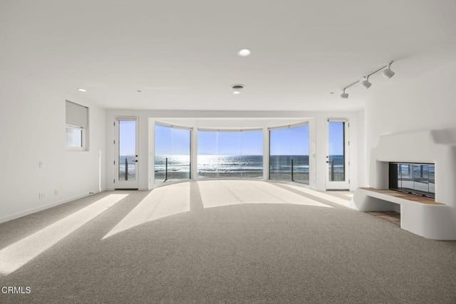 1045 Mandalay Beach Road, Oxnard, CA 93035 — photo 25 of 59