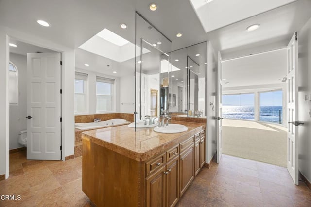 1045 Mandalay Beach Road, Oxnard, CA 93035 — photo 32 of 59