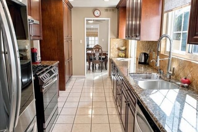 23214 Vanowen Street, West Hills, CA 91307 — photo 11 of 23
