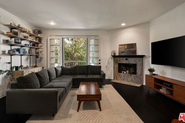 2329 S Bentley Avenue 101, Los Angeles, CA 90064 — photo 6 of 27