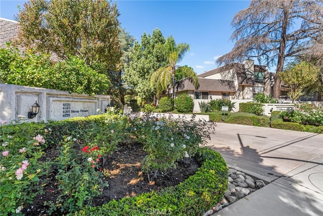 6145 Shoup Avenue 50, Woodland Hills, CA 91367 — photo 39 of 43