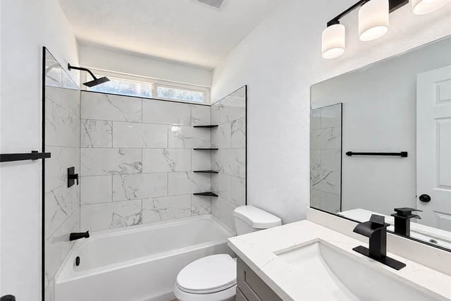 16605 Valeport Avenue, Lancaster, CA 93535 — photo 18 of 34