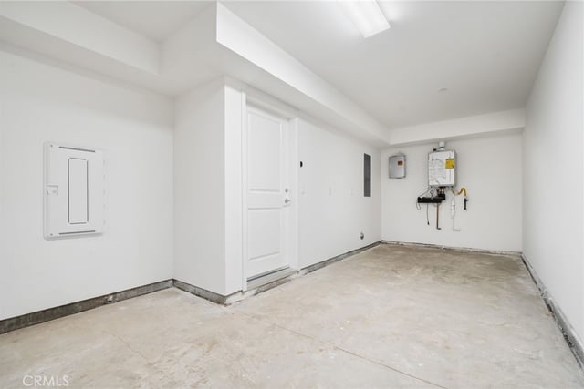 6829 N Haskell Avenue, Van Nuys, CA 91406 — photo 10 of 44