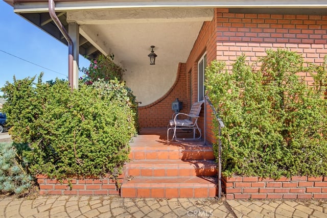 15418 S Catalina Avenue, Gardena, CA 90247 — photo 27 of 28