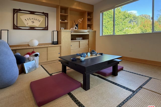 10336 Monte Mar Drive, Los Angeles, CA 90064 — photo 23 of 58