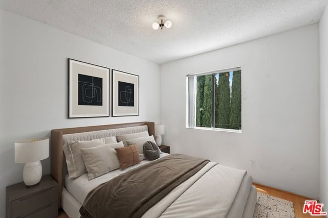 3245 Altura Avenue 8, Glendale, CA 91214 — photo 27 of 36