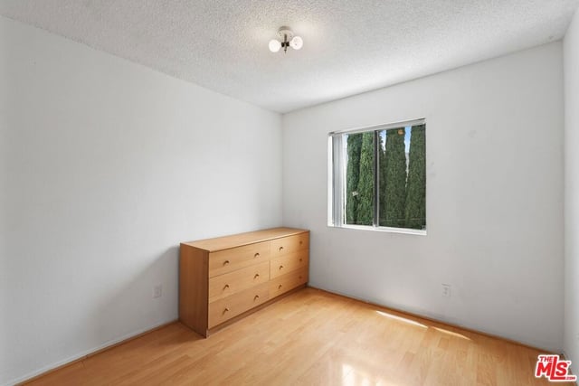 3245 Altura Avenue 8, Glendale, CA 91214 — photo 28 of 36
