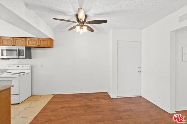 500 Evergreen Street 306, Inglewood, CA 90302 — photo 7 of 15