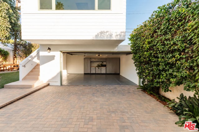 2034 N Berendo Street, Los Angeles, CA 90027 — photo 48 of 49