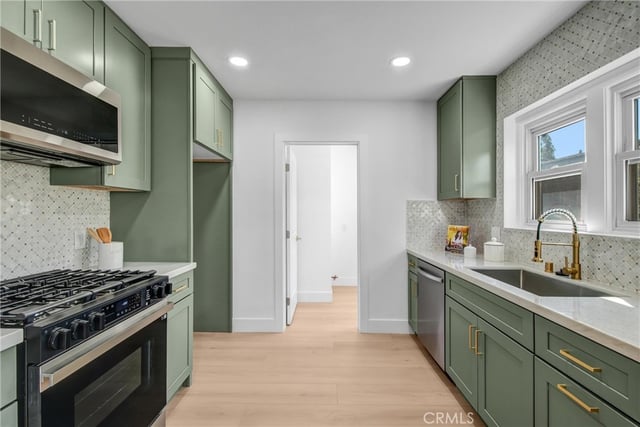10724 Tabor Street, Los Angeles, CA 90034 — photo 9 of 45