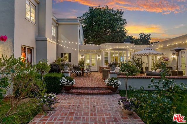 1110 Benedict Canyon Drive, Beverly Hills, CA 90210 — photo 57 of 61