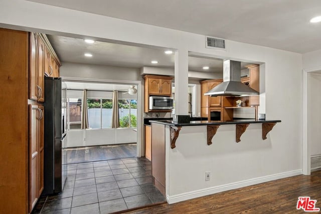 16226 Harwill Avenue, Carson, CA 90746 — photo 7 of 36