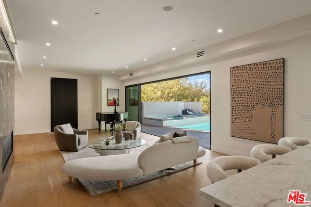 3208 Oakley Drive, Los Angeles, CA 90068 — photo 12 of 61