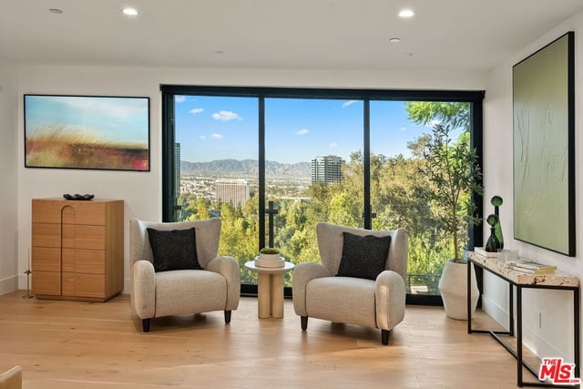 3208 Oakley Drive, Los Angeles, CA 90068 — photo 33 of 61