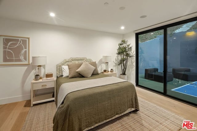 3208 Oakley Drive, Los Angeles, CA 90068 — photo 47 of 61