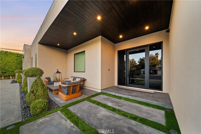 17646 Stare Street, Northridge, CA 91325 — photo 10 of 59