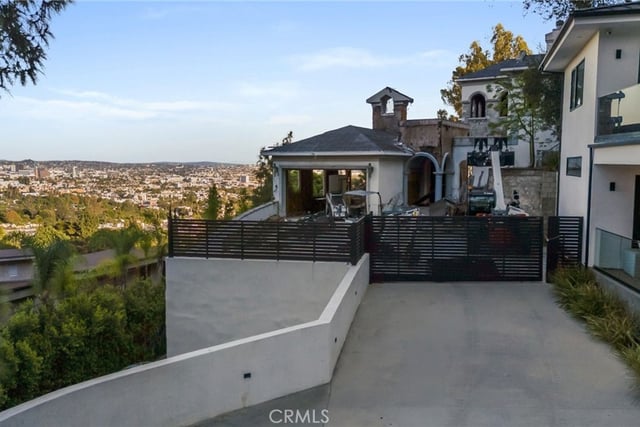 1651 Marlay, West Hollywood, CA 90069 — photo 2 of 26
