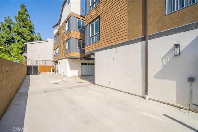 6837 N Haskell Avenue, Van Nuys, CA 91406 — photo 38 of 42
