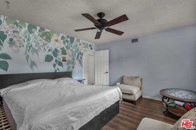 15623 Dorian Street, Sylmar, CA 91342 — photo 20 of 47