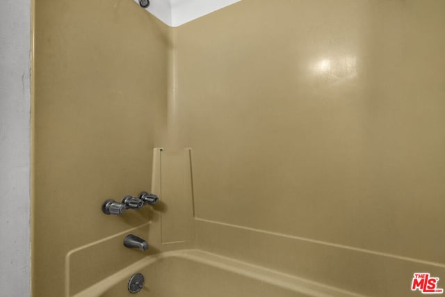 15623 Dorian Street, Sylmar, CA 91342 — photo 32 of 47