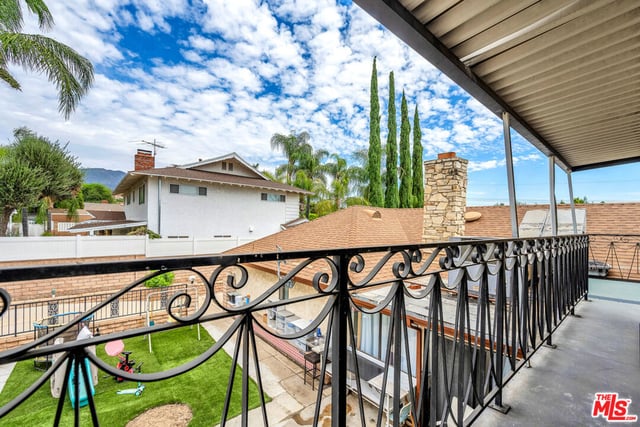 15623 Dorian Street, Sylmar, CA 91342 — photo 34 of 47