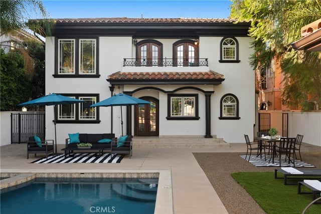 15014 Valleyheart, Sherman Oaks, CA 91403 — photo 2 of 52
