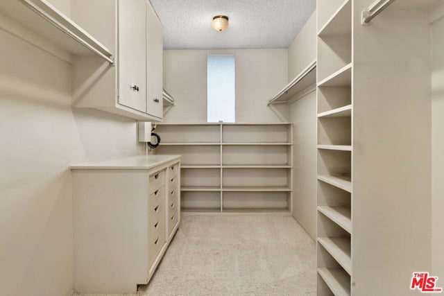 3031 Elvido Drive, Los Angeles, CA 90049 — photo 33 of 62