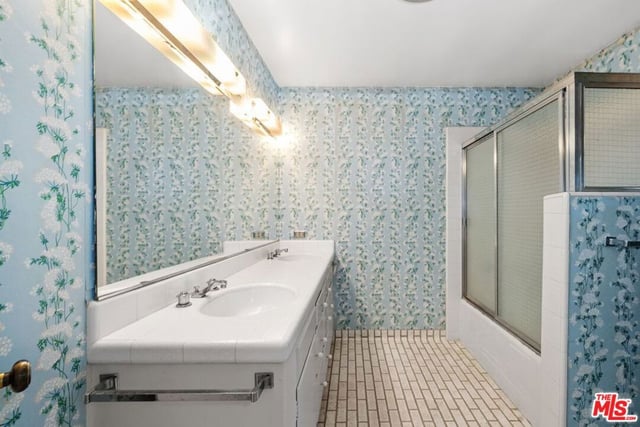 3031 Elvido Drive, Los Angeles, CA 90049 — photo 39 of 62