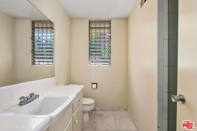 3031 Elvido Drive, Los Angeles, CA 90049 — photo 42 of 62