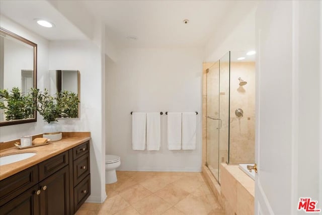 11855 Goshen Avenue 104, Los Angeles, CA 90049 — photo 24 of 30