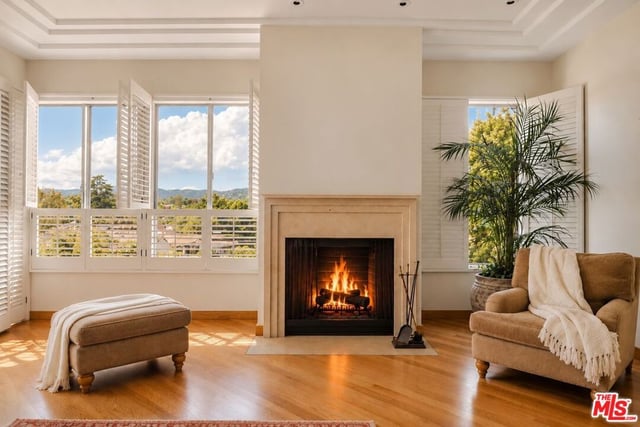 12115 San Vicente Boulevard 415, Los Angeles, CA 90049 — photo 2 of 17