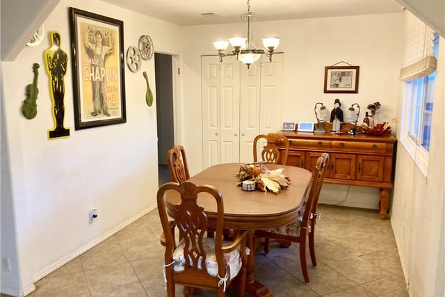 1273 Elsinor Avenue, Ventura, CA 93004 — photo 10 of 25