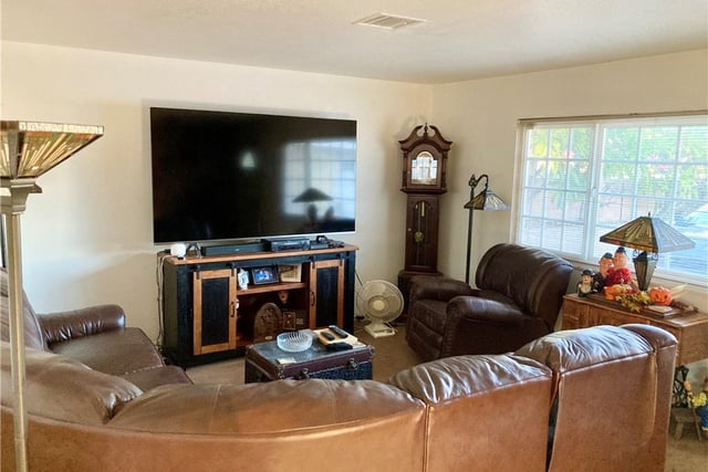 1273 Elsinor Avenue, Ventura, CA 93004 — photo 9 of 25