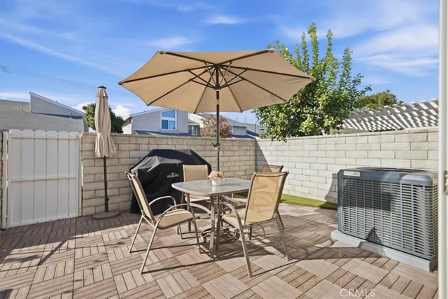 23207 Kimmore, Valencia, CA 91355 — photo 12 of 49