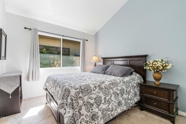542 Timberwood Avenue, Thousand Oaks, CA 91360 — photo 12 of 23