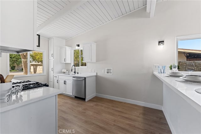 45402 10th Street W, Lancaster, CA 93534 — photo 15 of 37