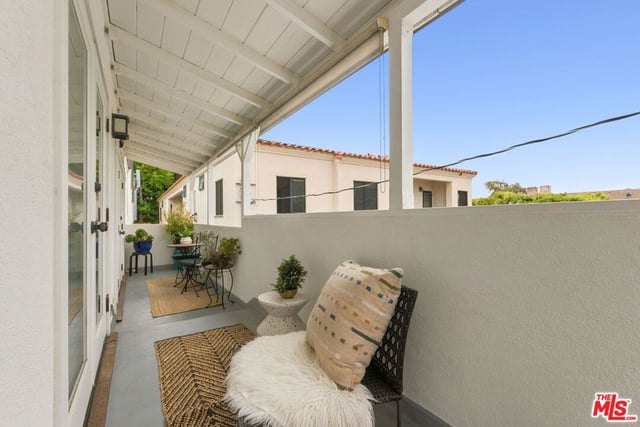 944 17th Street 6, Santa Monica, CA 90403 — photo 22 of 24