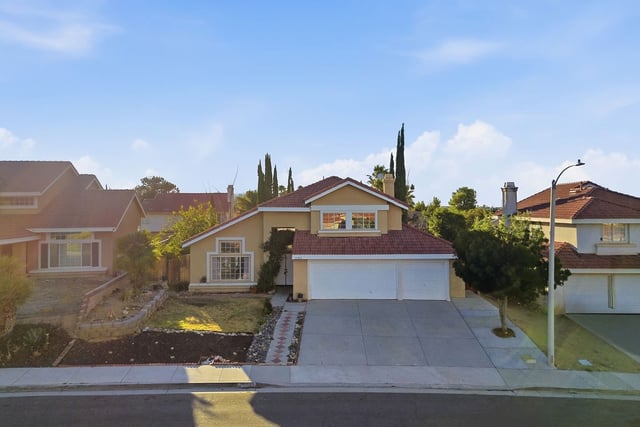 38841 Dianron, Palmdale, CA 93551 — photo 5 of 37