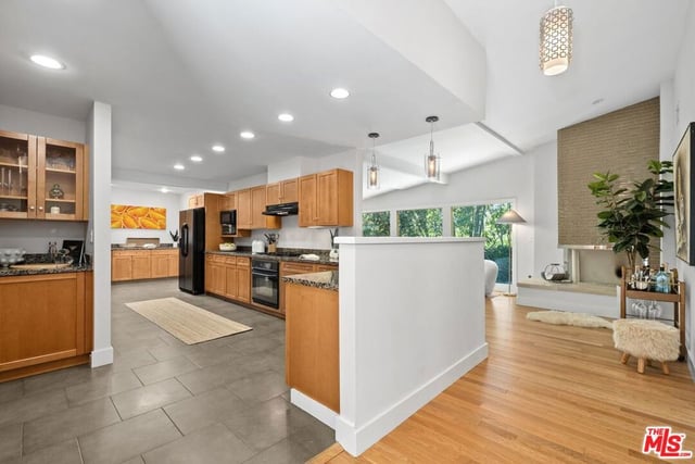 2601 Nichols Canyon Road, Los Angeles, CA 90046 — photo 8 of 35