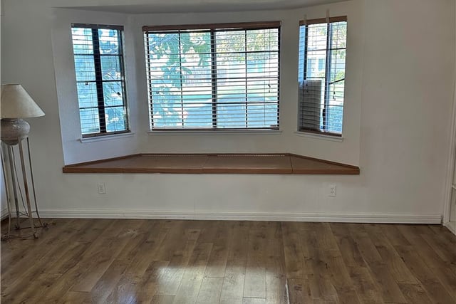 2608 E Avenue R13, Palmdale, CA 93550 — photo 4 of 32