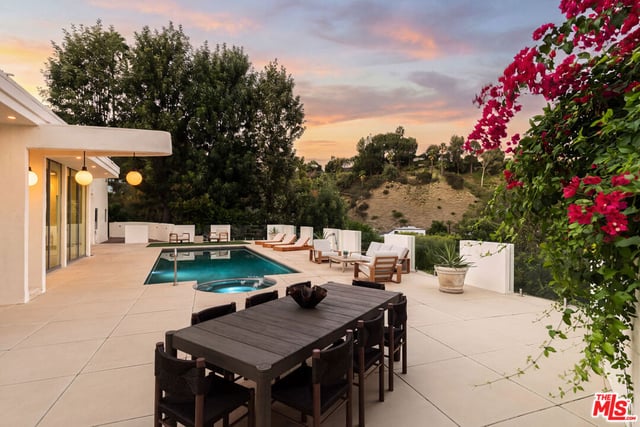2442 Green View Place, Los Angeles, CA 90046 — photo 10 of 29