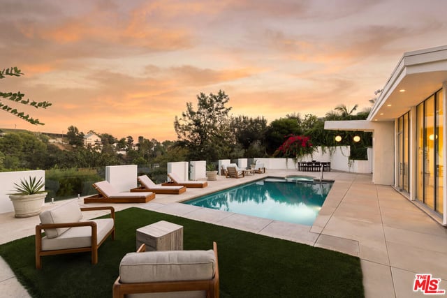 2442 Green View Place, Los Angeles, CA 90046 — photo 3 of 29