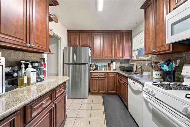 361 E Harding, Long Beach, CA 90805 — photo 20 of 44