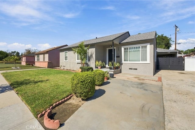 361 E Harding, Long Beach, CA 90805 — photo 4 of 44