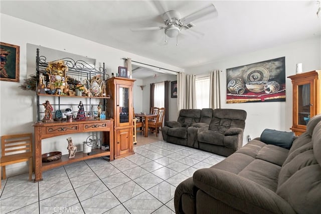 361 E Harding, Long Beach, CA 90805 — photo 7 of 44