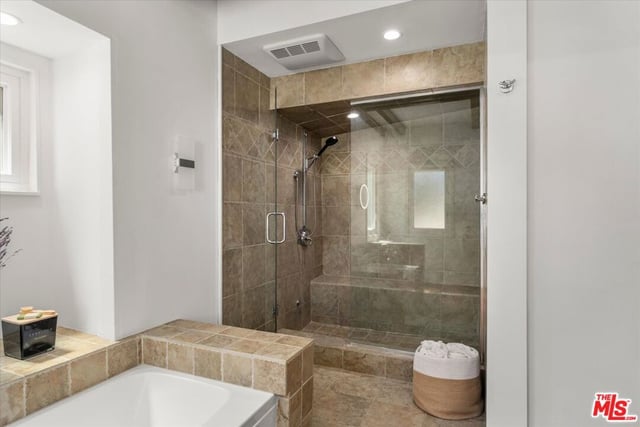 4631 Ensenada Drive, Los Angeles, CA 91364 — photo 16 of 24